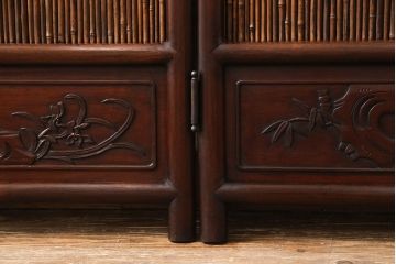 和製アンティーク　深みのある色合いが美しい上質なつくりの唐木衝立て(パーテーション、つい立て)(R-052895)