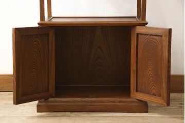 中古　美品　指物工芸家具　総ケヤキ材　拭き漆仕上げが美しい飾り棚(茶棚、収納棚)(R-052901)