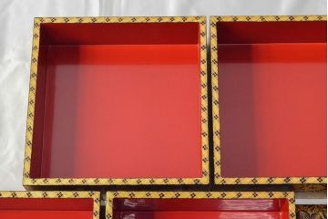 極上　輪島塗　沈金菊花尽し　五段重　重台付き(重箱、漆器)(R-052905)