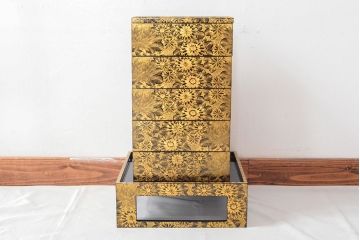 極上　輪島塗　沈金菊花尽し　五段重　重台付き(重箱、漆器)(R-052905)