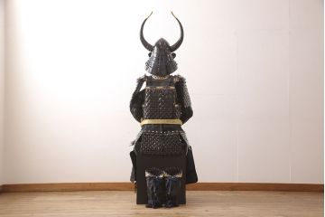 中古　美品　等身鎧(甲冑、武具)(R-052908)
