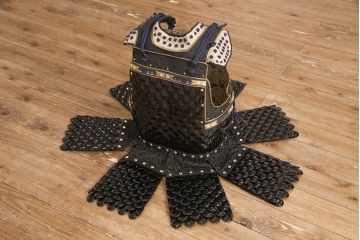中古　美品　等身鎧(甲冑、武具)(R-052908)