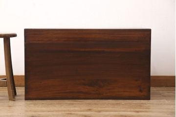 和製アンティーク　シンプルなつくりで和洋どちらにも合う楠木の収納箱(収納BOX)(R-052909)