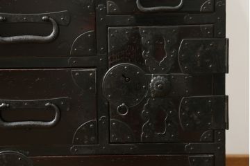 和製アンティーク　ヒノキ材　重厚感漂う最上地方の小箪笥(引き出し、小タンス、チェスト)(R-052911)