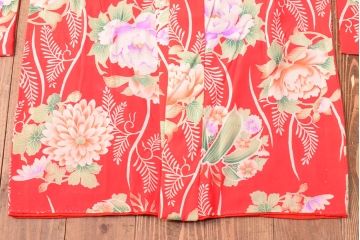 大正〜昭和初期　総花柄縮緬着物(振袖、古布、赤縮、正絹)(R-052914)