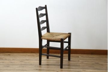 中古　松本民芸家具　#517型　背板のデザインがおしゃれなラッシチェア(ダイニングチェア、椅子)(定価約11万円)(R-052940)