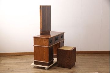 中古　美品　岩谷堂箪笥　上質な和の空間づくりにおすすめなドレッサー&スツールセット(鏡台、ミラー)(R-052954)