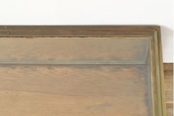 フランスアンティーク　激レアデザイン!　真鍮枠　背板が鏡張りで広々見えるRガラス卓上ショーケース(ガラスケース、陳列棚、店舗什器)(R-052963)