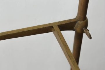 フランスアンティーク　高級品　シンプルでお洒落!真鍮製のディスプレイラック(ディスプレイスタンド、ハンガーラック、飾り棚、陳列棚、店舗什器)(R-052968)