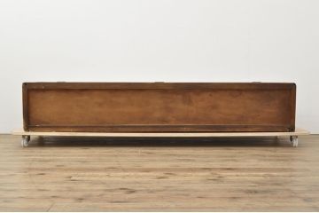 フランスアンティーク　木枠がナチュラルやカントリーテイストにぴったりな、Rガラス卓上ショーケース(ガラスケース、店舗什器、曲げガラス)(R-052976)