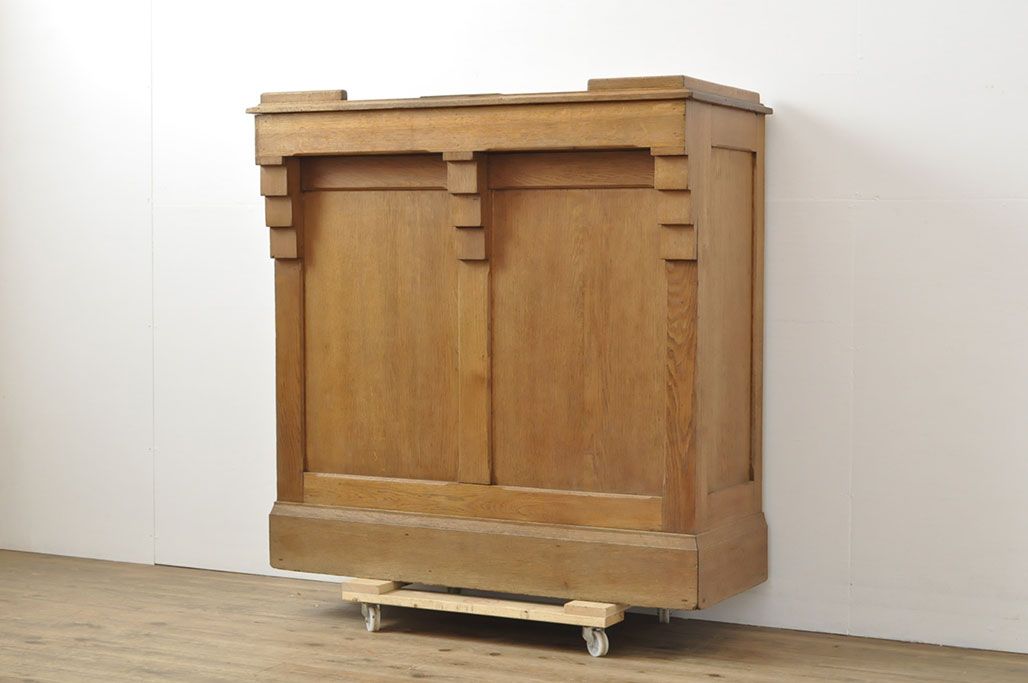 イギリスアンティーク オーク材 使い込まれた木の味わいが楽しめる教台(教壇、説教台、カウンターテーブル)(R-052981)