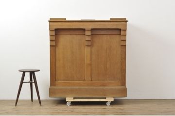 イギリスアンティーク オーク材 使い込まれた木の味わいが楽しめる教台(教壇、説教台、カウンターテーブル)(R-052981)