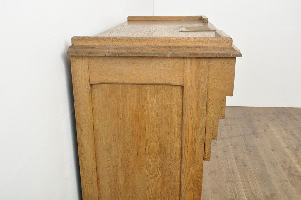 イギリスアンティーク オーク材 使い込まれた木の味わいが楽しめる教台(教壇、説教台、カウンターテーブル)(R-052981)