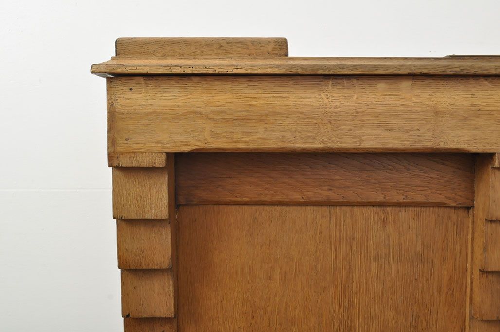 イギリスアンティーク オーク材 使い込まれた木の味わいが楽しめる教台(教壇、説教台、カウンターテーブル)(R-052981)