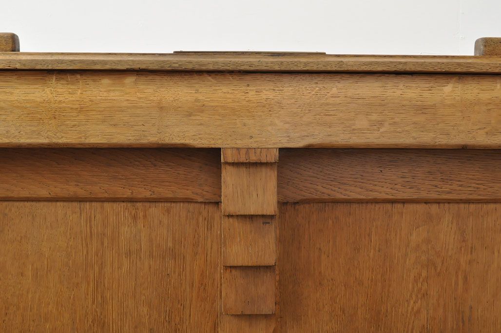 イギリスアンティーク オーク材 使い込まれた木の味わいが楽しめる教台(教壇、説教台、カウンターテーブル)(R-052981)