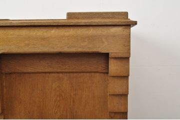 イギリスアンティーク オーク材 使い込まれた木の味わいが楽しめる教台(教壇、説教台、カウンターテーブル)(R-052981)