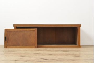 和製アンティーク　前面ケヤキ材　シンプルなつくりで取り入れやすいローボード(テレビ台、戸棚、収納棚)(R-052986)