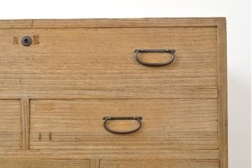 和製アンティーク　総桐材　収納力抜群!引き出しの配列が珍しい和たんす(桐箪笥、桐たんす、時代箪笥、整理たんす、小箪笥、引き出し、チェスト)(R-052988)