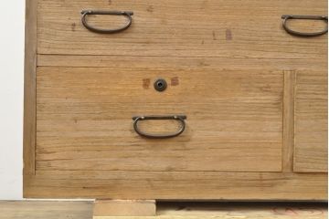 和製アンティーク　総桐材　収納力抜群!引き出しの配列が珍しい和たんす(桐箪笥、桐たんす、時代箪笥、整理たんす、小箪笥、引き出し、チェスト)(R-052988)