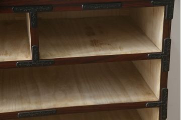 中古　訳あり品　岩谷堂箪笥　和の趣溢れる重厚感たっぷりな整理箪笥(チェスト、引き出し、和タンス、衣装箪笥)(R-052991)