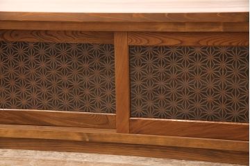 ラフジュ工房オリジナル　古建具リメイク 組子風デザインの扉が空間のアクセントにもなるテレビボード(テレビ台、ローボード、収納棚、戸棚)(R-052993)
