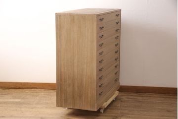 中古　桐里工房製　引き出したっぷり!着物収納に便利な総桐箪笥(桐たんす、小袖タンス、和タンス)(定価約65万円)(R-052998)