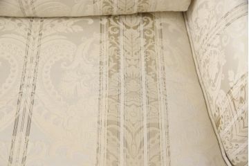 中古　美品　DREXEL HERITAGE(ドレクセルヘリテイジ)　クラシカルな佇まいが目を引く1人掛けソファ+オットマンセット(定価約80万円)(アームチェア、一人掛けソファ)(R-052999)