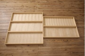 中古　美品　モダンなデザインが目を引く桐箪笥風和タンス(衣装箪笥、着物箪笥)(R-053003)