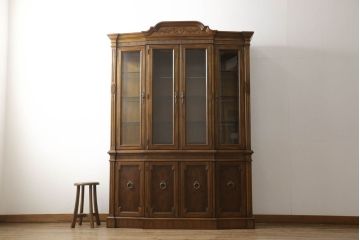 中古　美品　DREXEL HERITAGE(ドレクセルヘリテイジ)　高級感溢れる佇まいが魅力的なチャイナキャビネット(定価約195万円)(飾り棚、収納棚、戸棚)(R-053016)