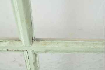 【N様用ご注文品】フランスアンティーク　人気のオーバル型ドアノブが付いた、ホワイトとミントグリーンの優しい色合いが可愛らしいガラス扉2枚セット(両開きドア、建具)(R-053019)