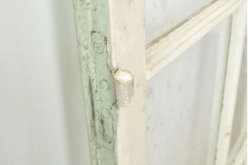 【N様用ご注文品】フランスアンティーク　人気のオーバル型ドアノブが付いた、ホワイトとミントグリーンの優しい色合いが可愛らしいガラス扉2枚セット(両開きドア、建具)(R-053019)