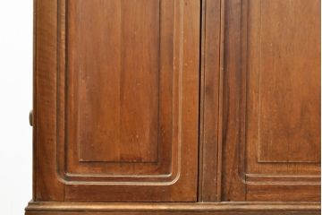 フランスアンティーク　マホガニー材　凛とした佇まいがお部屋の気品を高める上質なキャビネット(収納棚、戸棚、キャビネット)(R-053022)