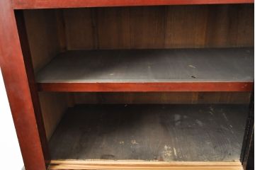 和製アンティーク　和モダンなお部屋にぴったりのツートンカラーが目を引く重ね水屋箪笥・上段(収納棚、戸棚、食器棚、サイドボード)(R-053024)