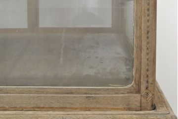 和製アンティーク　上手物　大正ロマン　象嵌細工の入った凝ったつくりが魅力的なガラスケース(ショーケース、店舗什器)(R-053027)