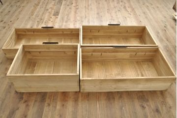 和製アンティーク　最上級　総桐材　五丁引き　立派な金具が目を引く上手物の関東衣装箪笥(和たんす、桐たんす、桐箪笥、重ね箪笥)(R-053028)