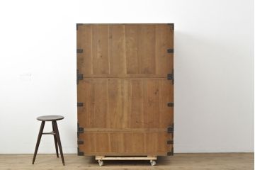 和製アンティーク　最上級　総桐材　五丁引き　立派な金具が目を引く上手物の関東衣装箪笥(和たんす、桐たんす、桐箪笥、重ね箪笥)(R-053028)