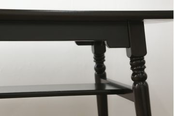 ビンテージ家具　松本民芸家具　落ち着きのある佇まいが大人空間を演出してくれる棚付きダイニングテーブル(食卓、2人掛け、4人掛け、ヴィンテージ)(R-053031)