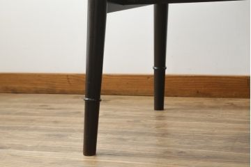ビンテージ家具　松本民芸家具　落ち着きのある佇まいが大人空間を演出してくれる棚付きダイニングテーブル(食卓、2人掛け、4人掛け、ヴィンテージ)(R-053031)