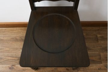アメリカビンテージ　オーク材　背板と脚の凝ったデザインが魅力的なヴィンテージチェア(椅子、板座チェア、ダイニングチェア)(R-053038)