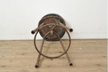 和製アンティーク　インダストリアルな空間づくりにおすすめのスツール(丸椅子)(R-053040)