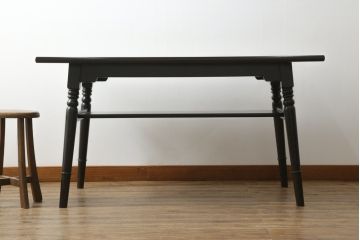 ビンテージ家具　松本民芸家具　ダイニングの雰囲気をぐっと素敵にしてくれる棚付きダイニングテーブル(食卓、2人掛け、4人掛け、ヴィンテージ)(R-053044)