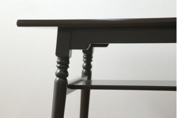 ビンテージ家具　松本民芸家具　ダイニングの雰囲気をぐっと素敵にしてくれる棚付きダイニングテーブル(食卓、2人掛け、4人掛け、ヴィンテージ)(R-053044)