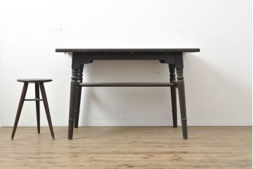 【簡易リペア限定品】ビンテージ家具　松本民芸家具　上品な佇まいが大人空間を演出する棚付きダイニングテーブル(食卓、2人掛け、4人掛け、ヴィンテージ)(R-053045)