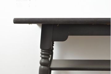 ビンテージ家具　松本民芸家具　上品な佇まいが大人空間を演出する棚付きダイニングテーブル(食卓、2人掛け、4人掛け、ヴィンテージ)(R-053045)