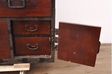 和製アンティーク　新潟県　村上箪笥　時代の味わいが魅力的な収納箪笥(時代箪笥、和たんす、整理箪笥、引き出し、チェスト、タンス)(R-053049)