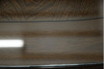 中古　美品　タガヤサン　細やかな彫刻が美しい、ガラス天板付きダイニングテーブル(食卓)(R-053051)
