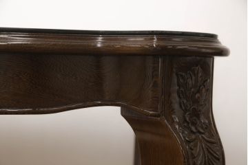 中古　美品　タガヤサン　細やかな彫刻が美しい、ガラス天板付きダイニングテーブル(食卓)(R-053051)
