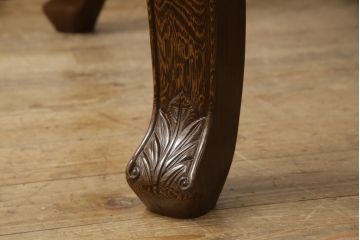 中古　美品　タガヤサン　細やかな彫刻が美しい、ガラス天板付きダイニングテーブル(食卓)(R-053051)