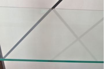 中古　ガラス棚とアイアンの組み合わせがクールでかっこいいアイアンラック(飾り棚、シェルフ、オープンラック、収納棚)(R-053053)