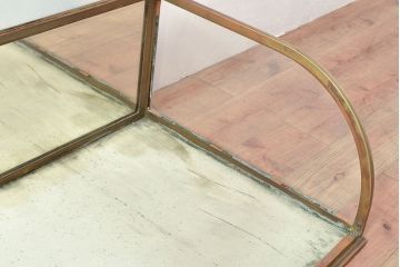 フランスアンティーク　真鍮枠がおしゃれなRガラス卓上ショーケース(ガラスケース、店舗什器、曲げガラス、陳列棚)(R-053054)